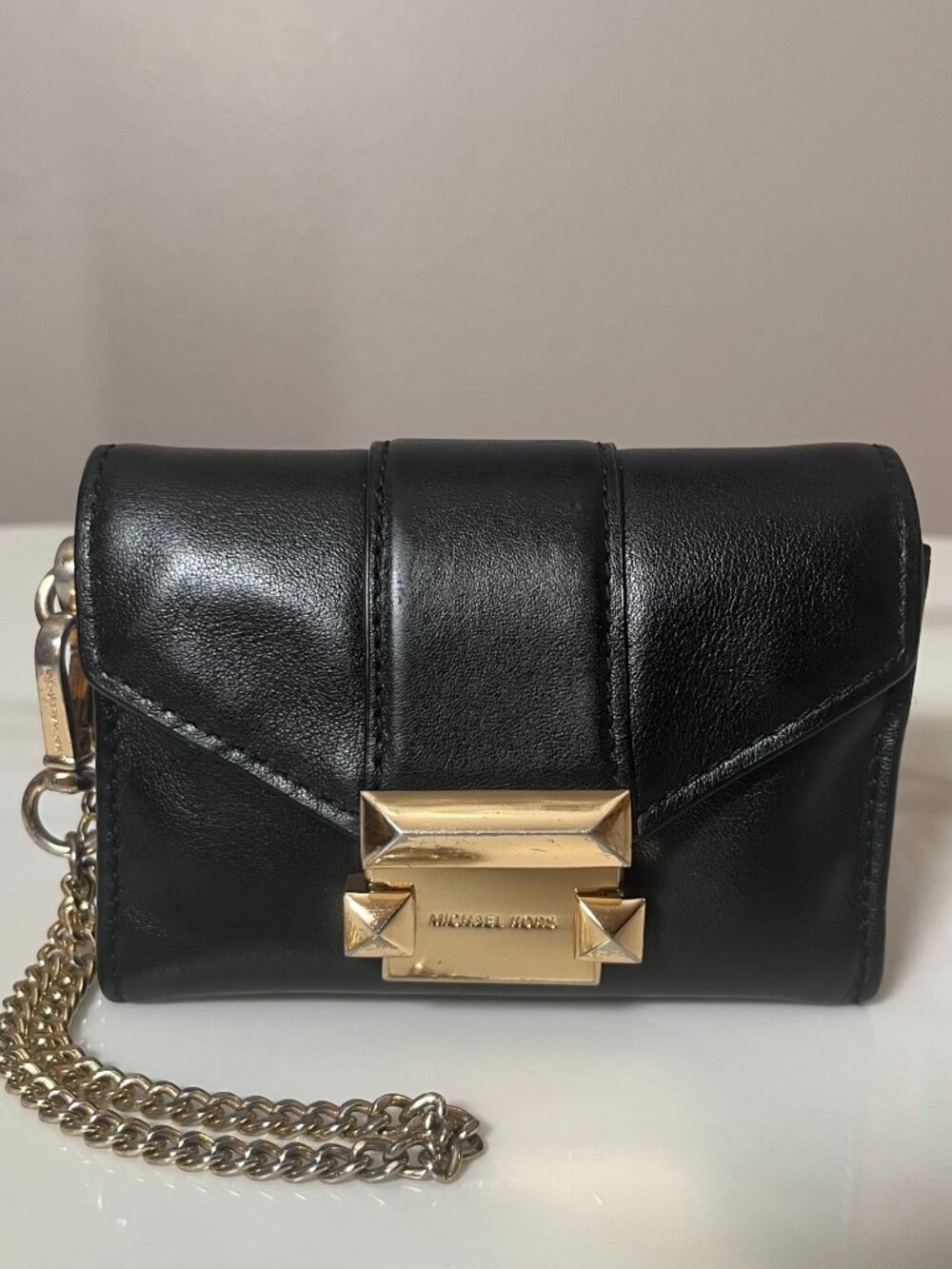 Michael Kors Whitney Small Black Leather Chain Wallet - Picture 2 of 10